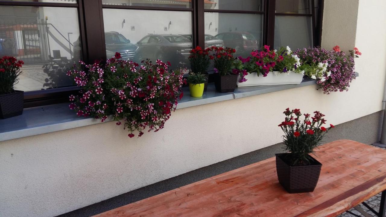 Aparthotel Kamienica Pod Aniolami Breslavia Exterior foto