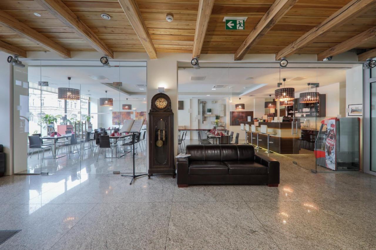 Aparthotel Kamienica Pod Aniolami Breslavia Exterior foto